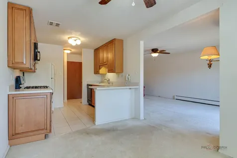 2604 North Windsor Drive Arlington Heights IL 60004