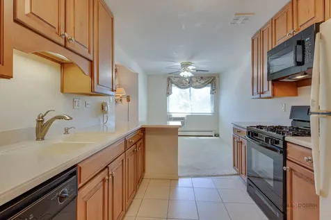 2604 North Windsor Drive Arlington Heights IL 60004