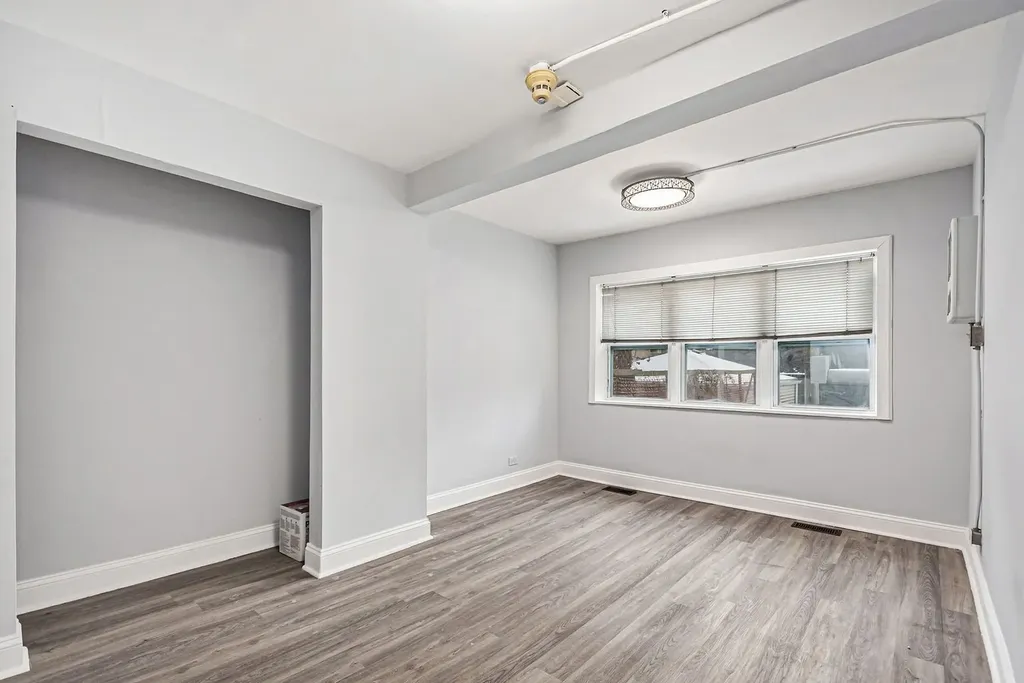 5114 South Dorchester Avenue Chicago IL 60615
