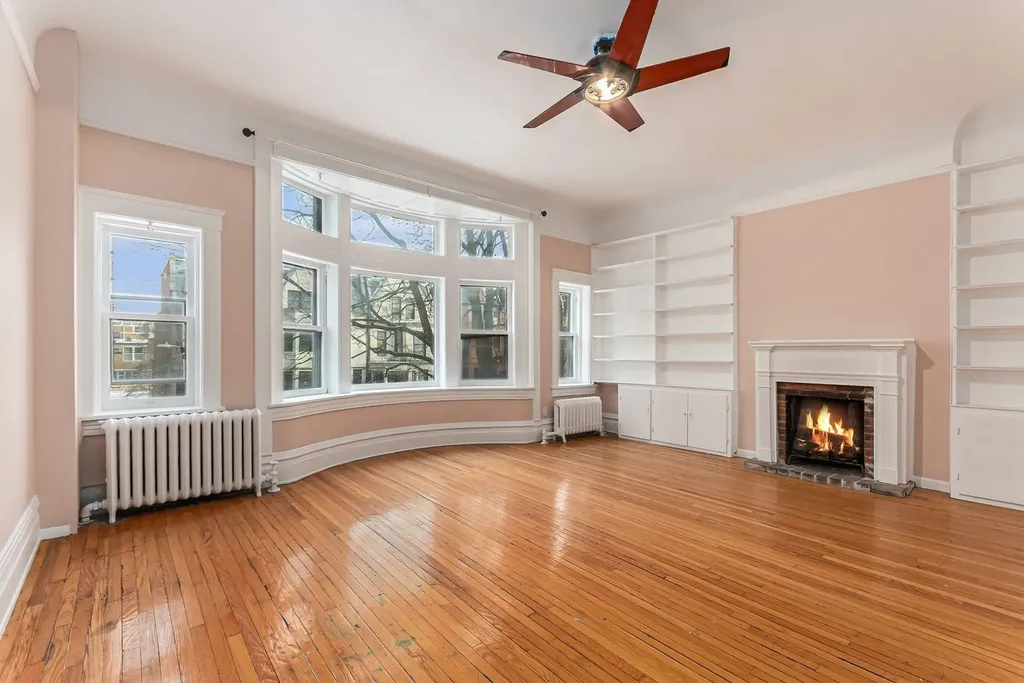 5114 South Dorchester Avenue Chicago IL 60615