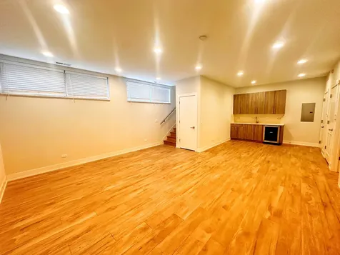 2353 North Seeley Avenue Chicago IL 60647