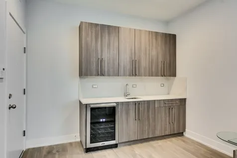 2353 North Seeley Avenue Chicago IL 60647