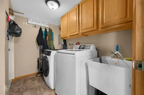 8154 168TH Place Tinley Park IL 60477