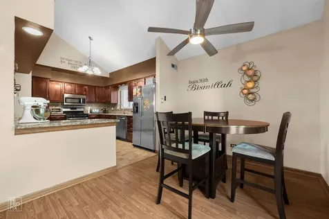 8154 168TH Place Tinley Park IL 60477