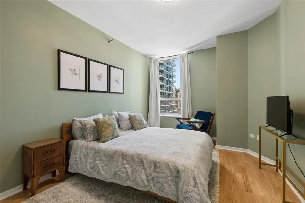 330 West Grand Avenue Chicago IL 60654