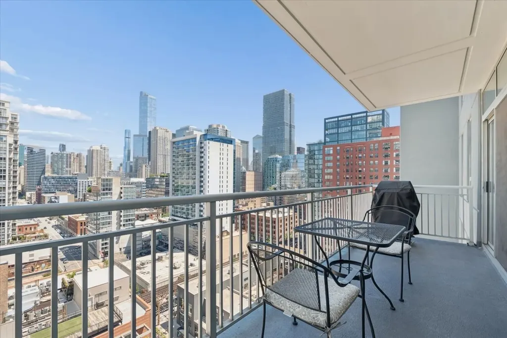 330 West Grand Avenue Chicago IL 60654