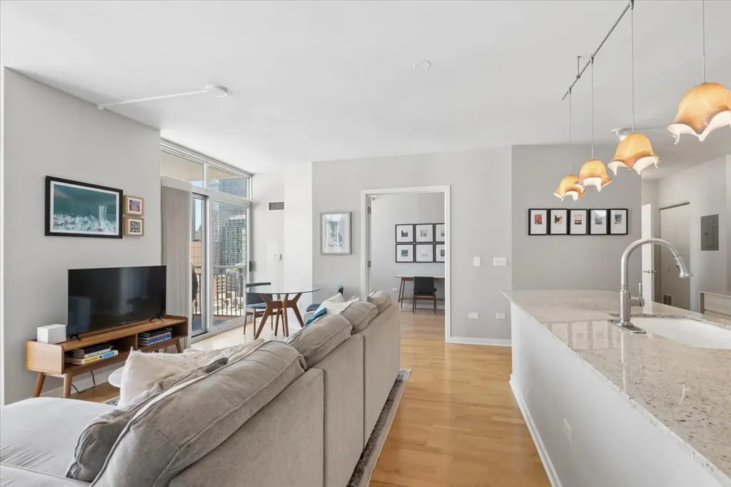 330 West Grand Avenue Chicago IL 60654