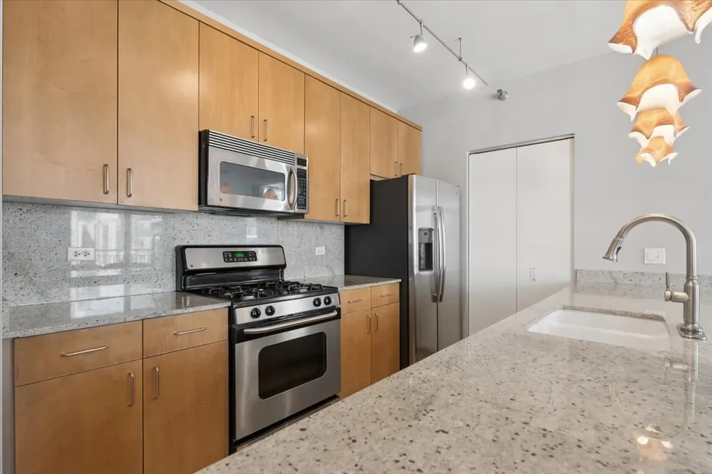 330 West Grand Avenue Chicago IL 60654