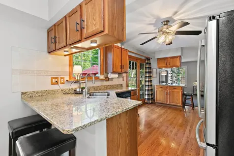 1689 Warrington Lane Crystal Lake IL 60014