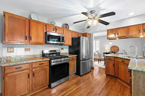 1689 Warrington Lane Crystal Lake IL 60014