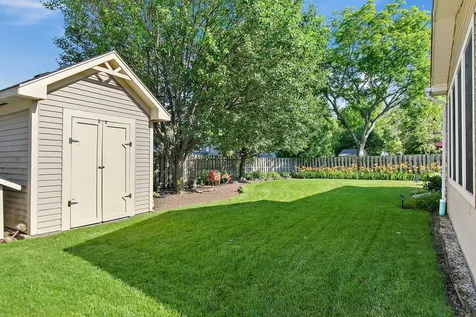 1689 Warrington Lane Crystal Lake IL 60014