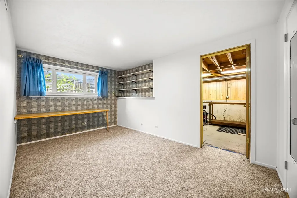 1129 Patricia Court Schaumburg IL 60193