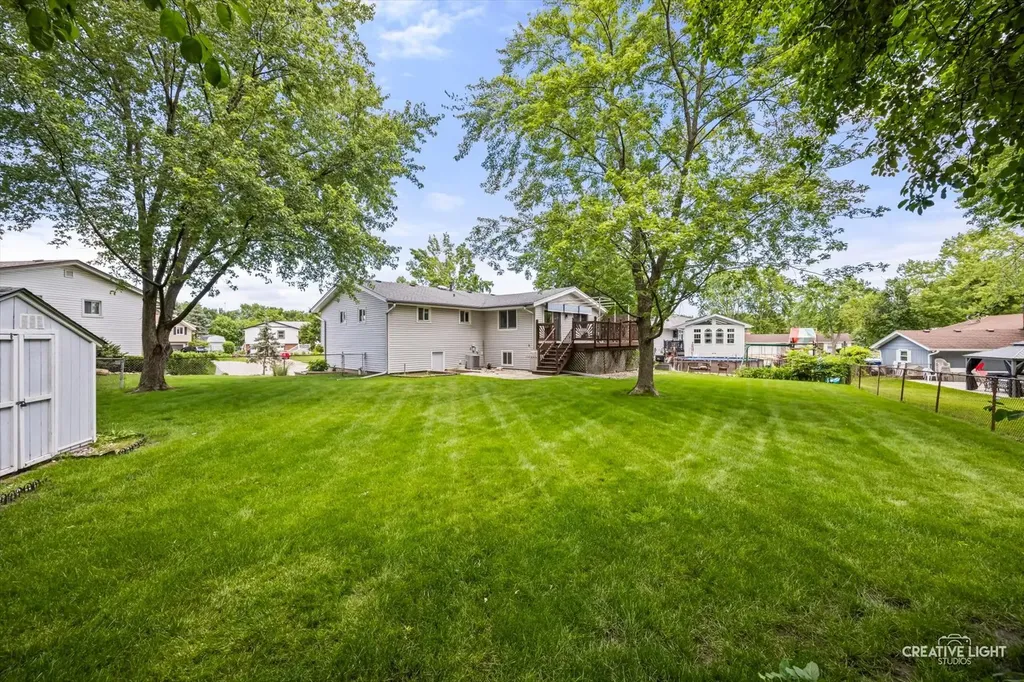 1129 Patricia Court Schaumburg IL 60193