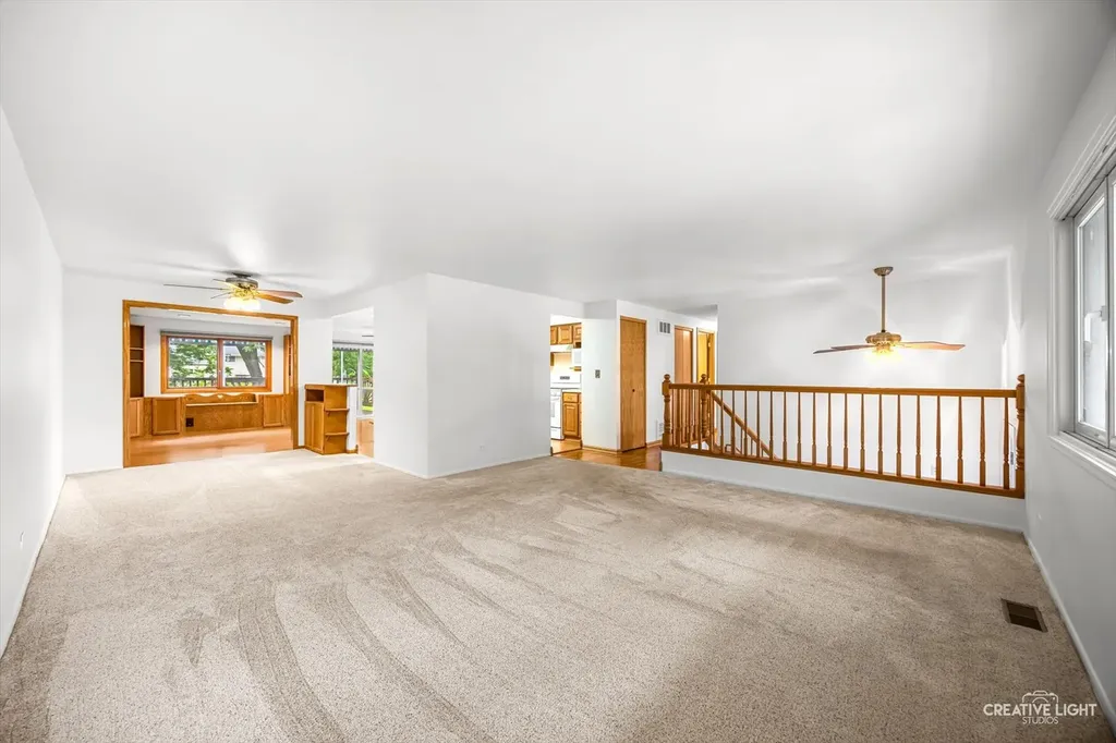 1129 Patricia Court Schaumburg IL 60193
