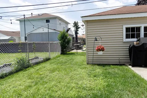 8732 South Keeler Avenue Hometown IL 60456