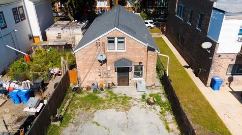 2719 West Pope John Paul II Drive Chicago IL 60632