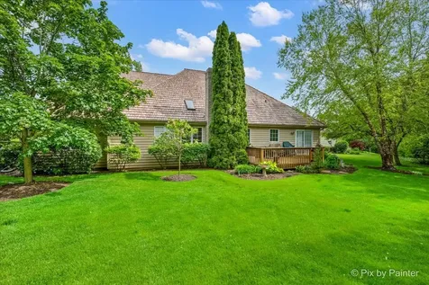 20 Lochbrook Lane Inverness IL 60010