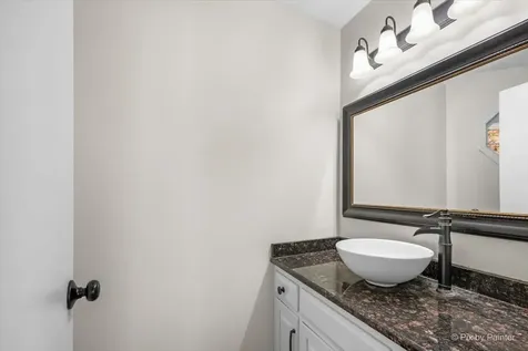 1224 Country Drive Shorewood IL 60404