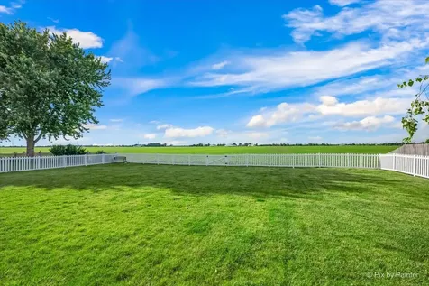 1224 Country Drive Shorewood IL 60404