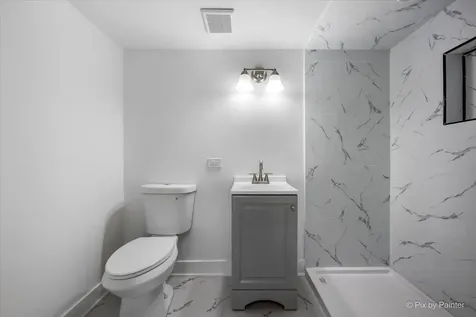 18172 West Twin Lakes Boulevard Grayslake IL 60030
