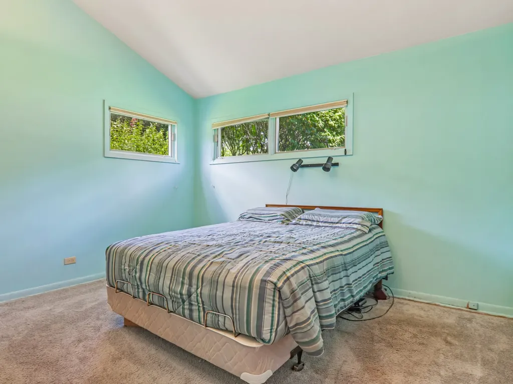 1N570 Forest Avenue Glen Ellyn IL 60137