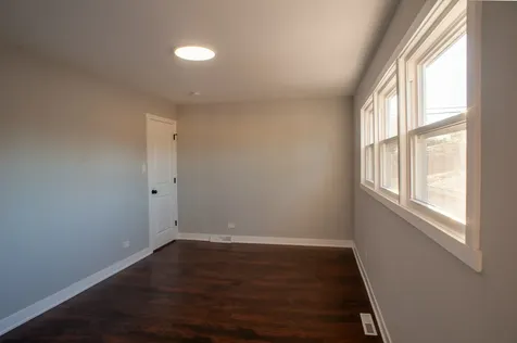 336 East 91st Street Chicago IL 60619