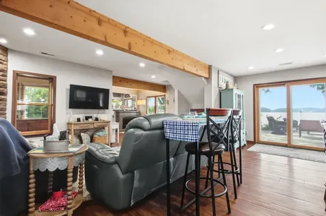 76 Clear Creek Drive Neoga IL 62447