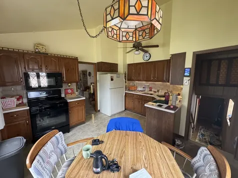 17329 Oconto Avenue Tinley Park IL 60477