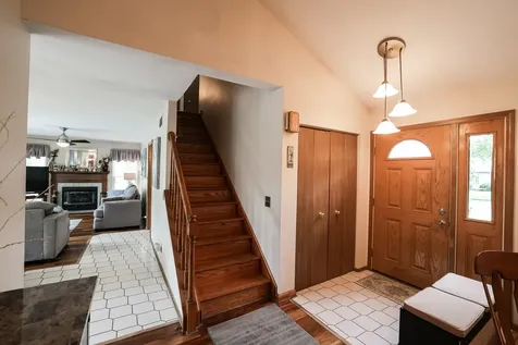 1135 Stonebridge Court Elgin IL 60120