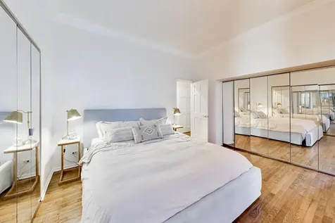351 West Dickens Avenue Chicago IL 60614