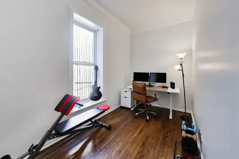 351 West Dickens Avenue Chicago IL 60614