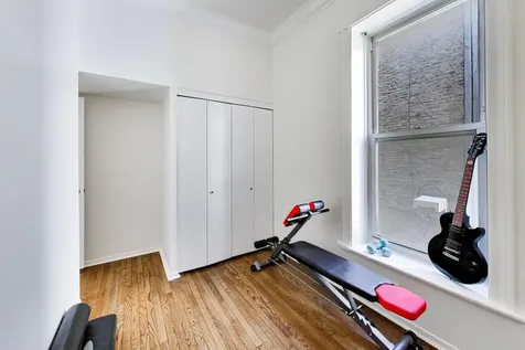 351 West Dickens Avenue Chicago IL 60614
