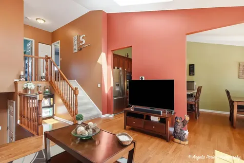 1376 Prairie View Parkway Cary IL 60013