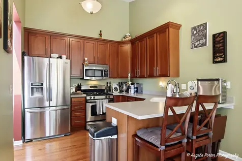 1376 Prairie View Parkway Cary IL 60013
