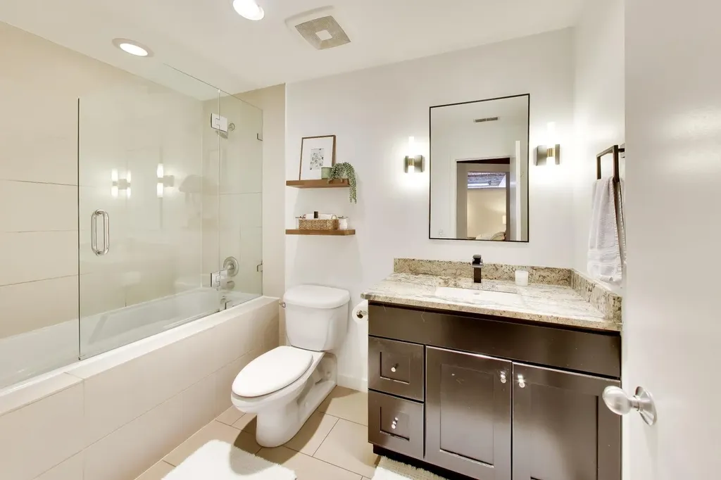 550 North Kingsbury Street Chicago IL 60654