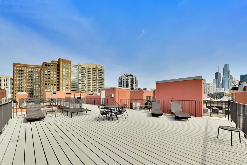 550 North Kingsbury Street Chicago IL 60654
