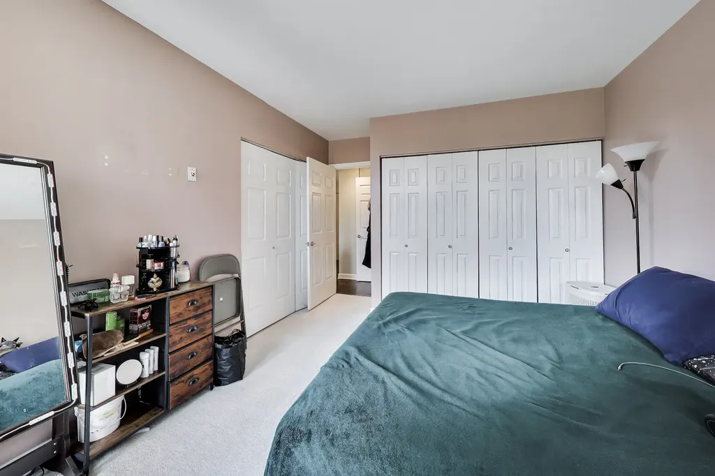 400 North Clinton Street Chicago IL 60654