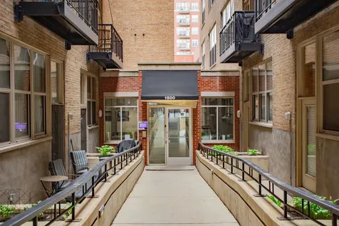 1500 West Monroe Street Chicago IL 60607