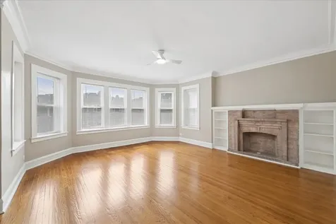 7730 South Essex Avenue Chicago IL 60649
