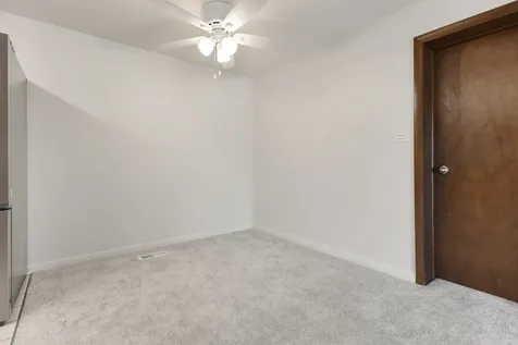 117 Cotuit Court Schaumburg IL 60193