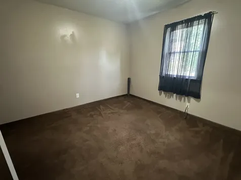 401 West Perrine Street Johnston City IL 62951