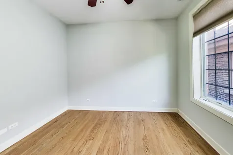 1416 West Farwell Street Chicago IL 60626