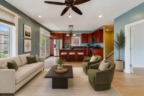 1416 West Farwell Street Chicago IL 60626