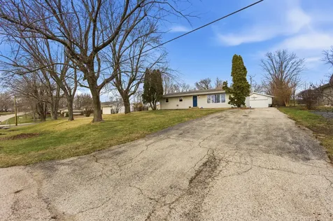 4720 Lincliff Drive Rockford IL 61109