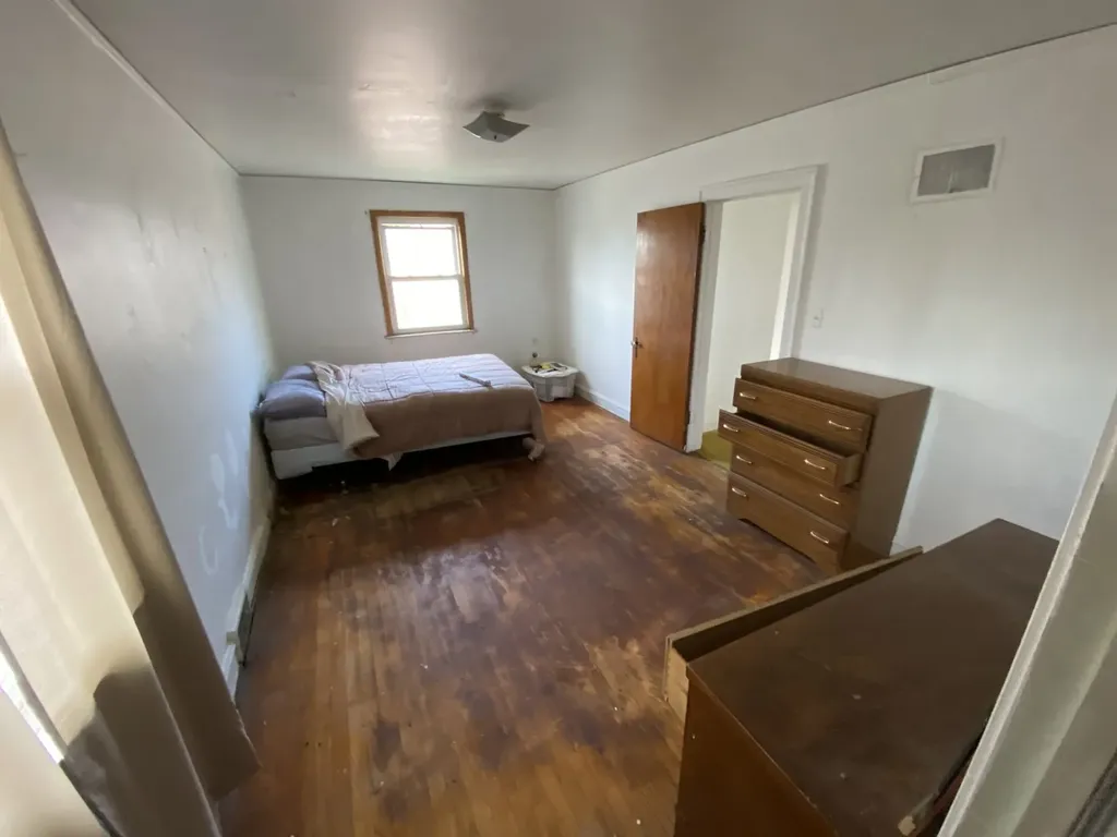 10508 South Forest Avenue Chicago IL 60628