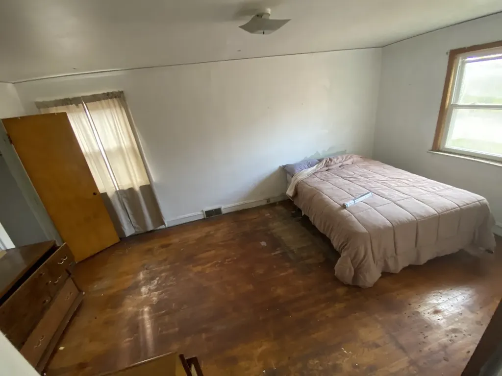 10508 South Forest Avenue Chicago IL 60628