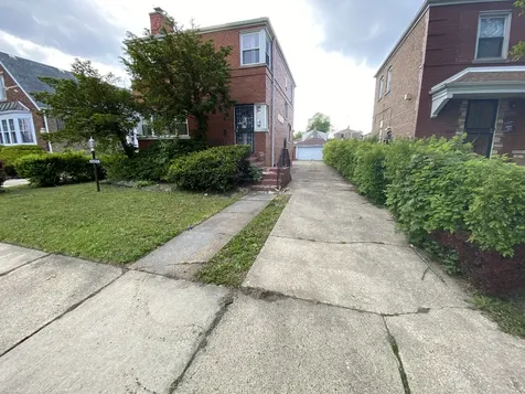 10508 South Forest Avenue Chicago IL 60628
