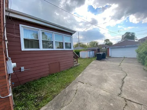 10508 South Forest Avenue Chicago IL 60628