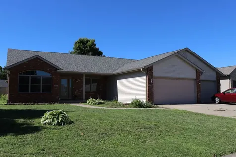 1408 Sequoia Drive Chatham IL 62629