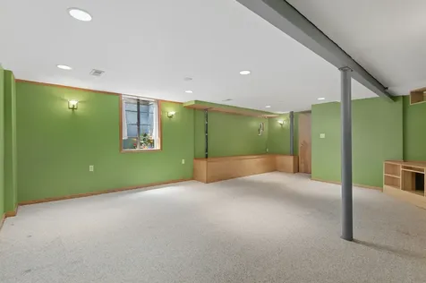 324 Asbury Avenue Evanston IL 60202